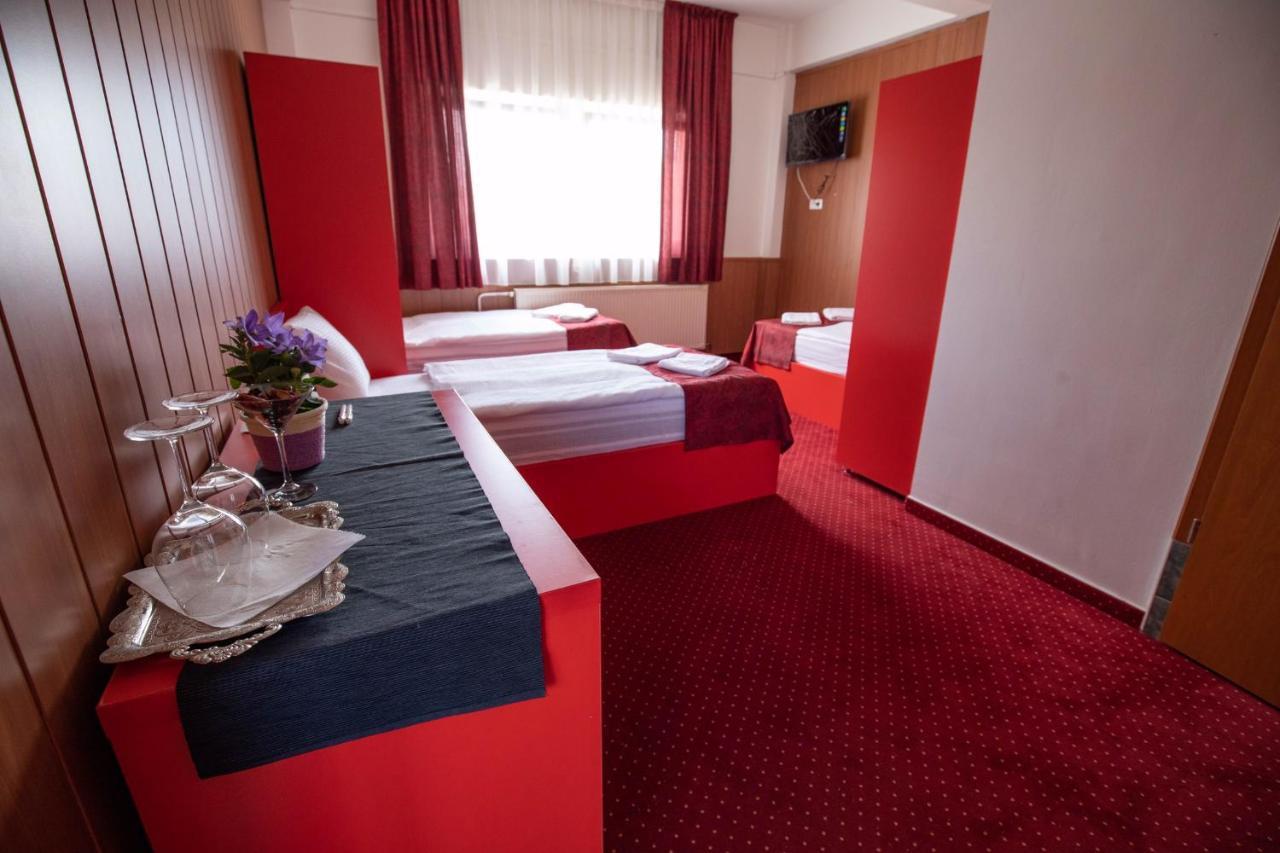 Nepliget Hotel 부다페스트 외부 사진