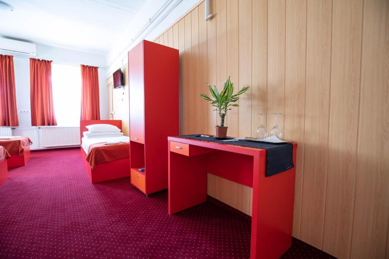 Nepliget Hotel 부다페스트 외부 사진